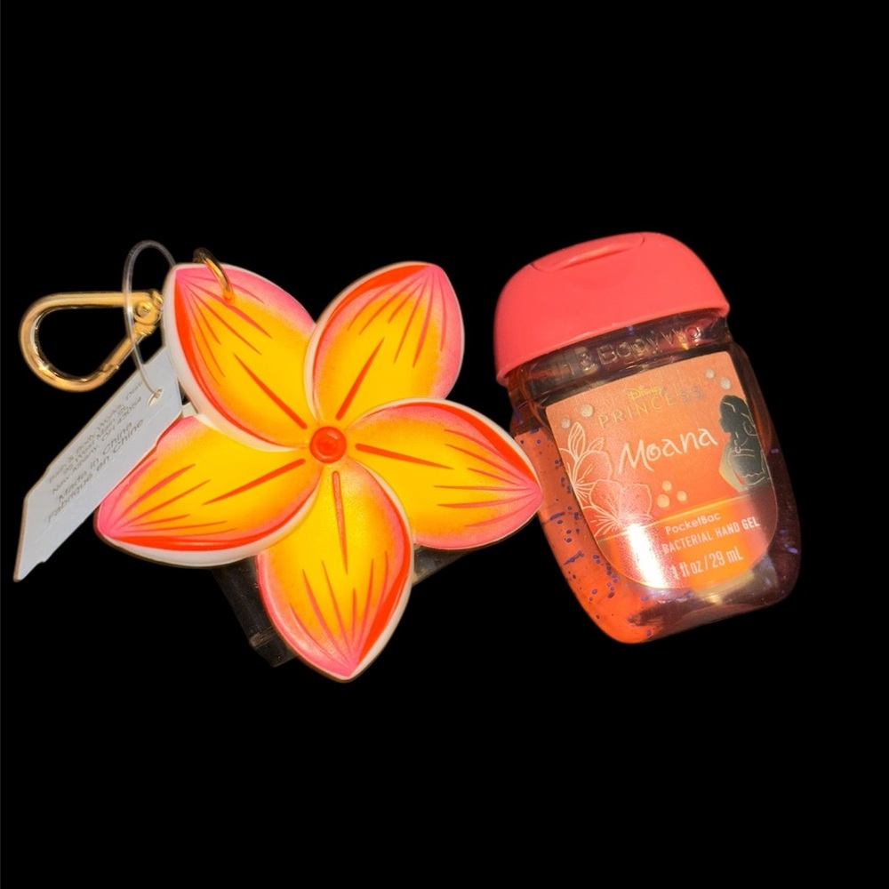 Moana Disney Princess Hand Sanitizer Holder & Sanitizer by Bath and Body Works